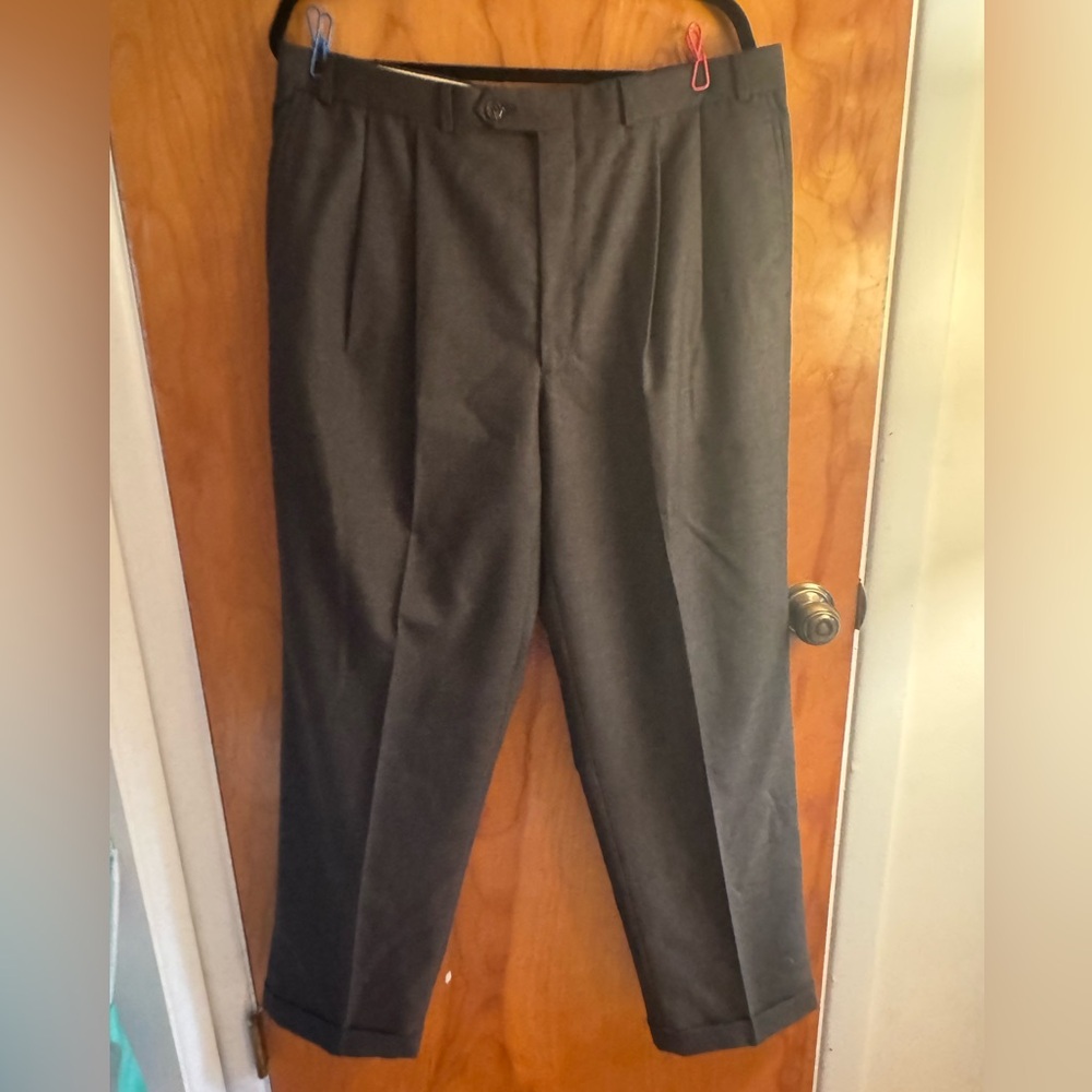 ✨Ralph Lauren Charcoal Dress Pants. EUC. Size 36x32